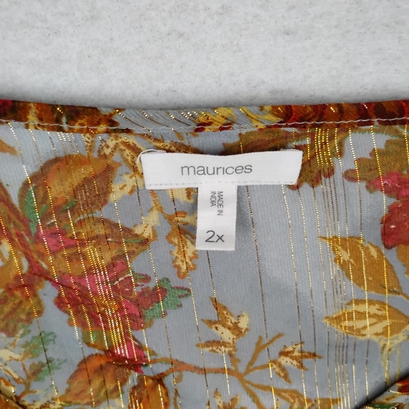 Maurices Metallic Floral Blouson Size Women's 2X - Picture 4 of 6
